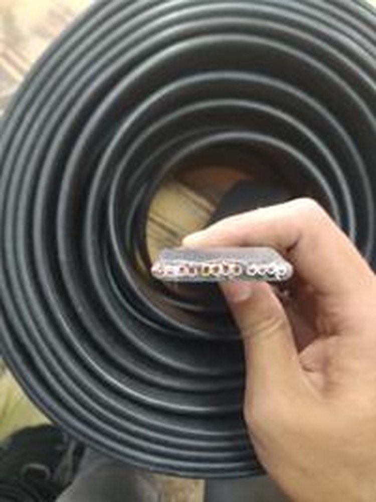 Trailing Cable photo 2